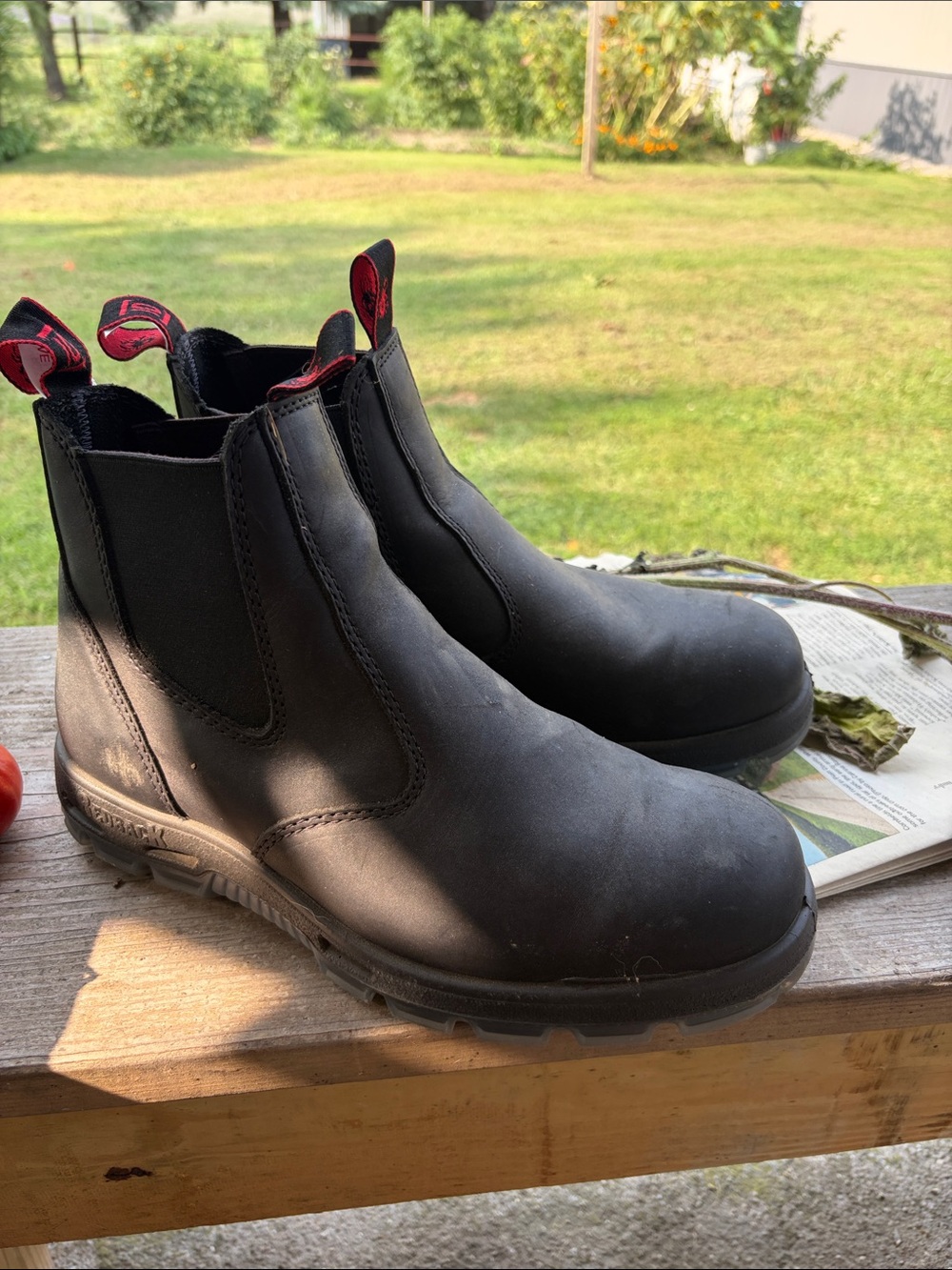 Men's Slip-On redback Work Chelsea Boots - Black